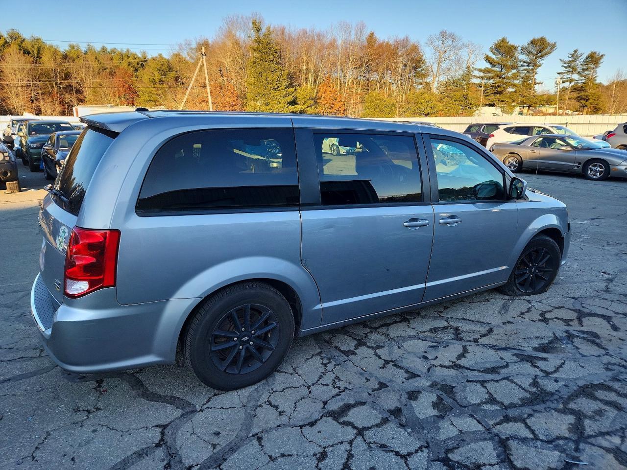 2019 Dodge Grand Caravan Gt - Фото 3