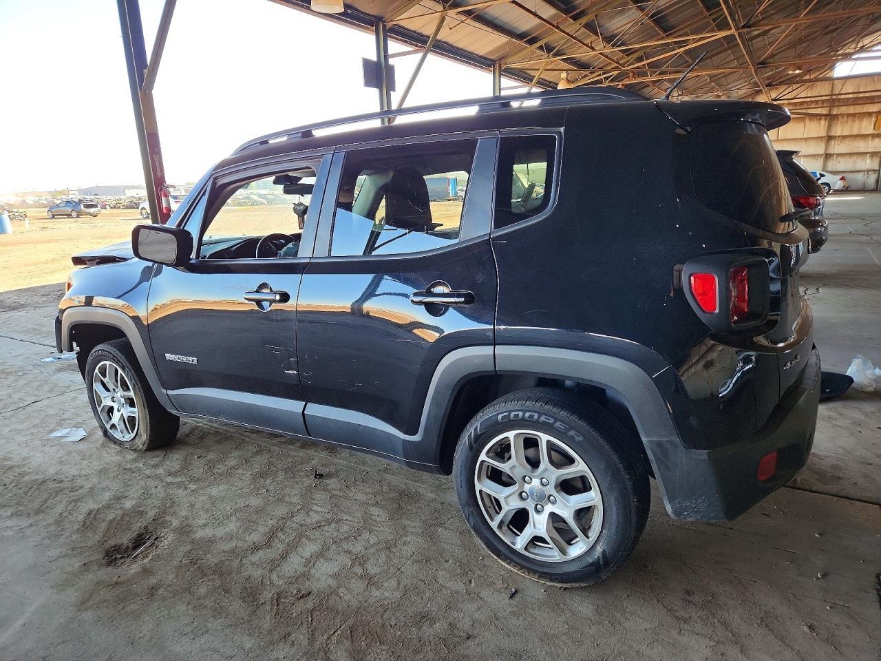 2017 Jeep Renegade Latitude - Фото 2