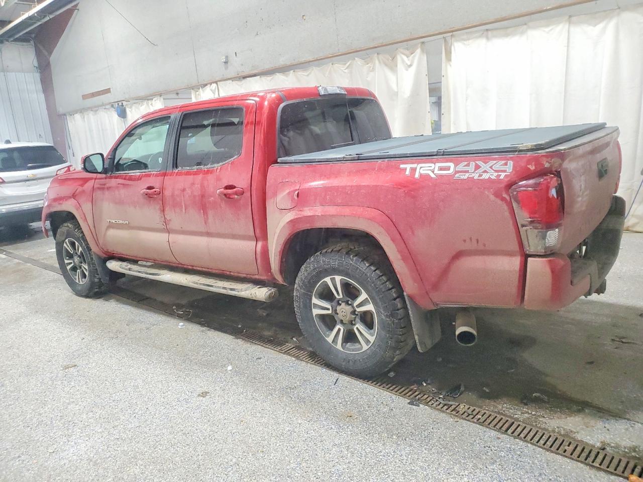 2019 Toyota Tacoma Double Cab - Image 2