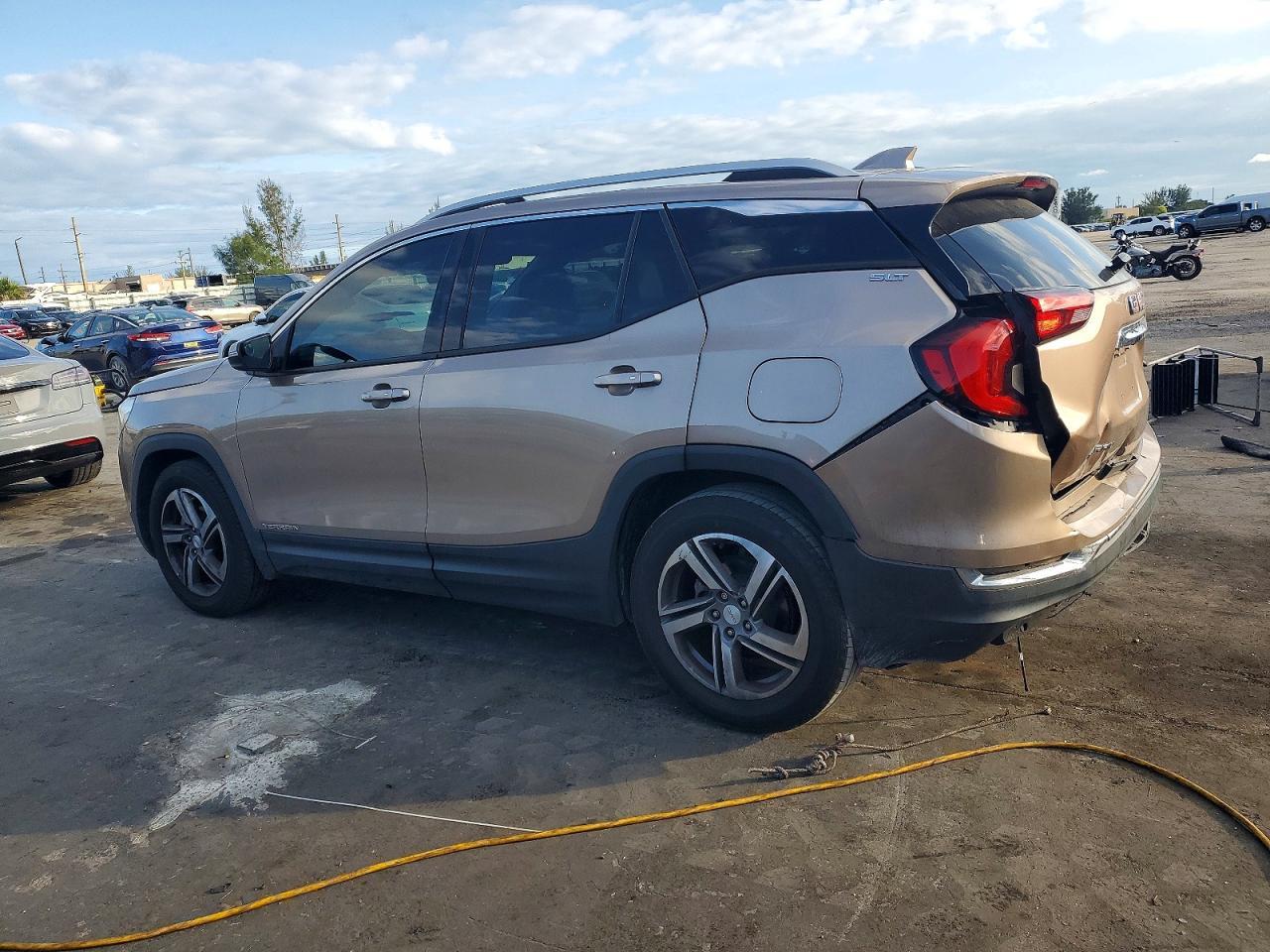 2018 GMC Terrain Slt - Фото 2