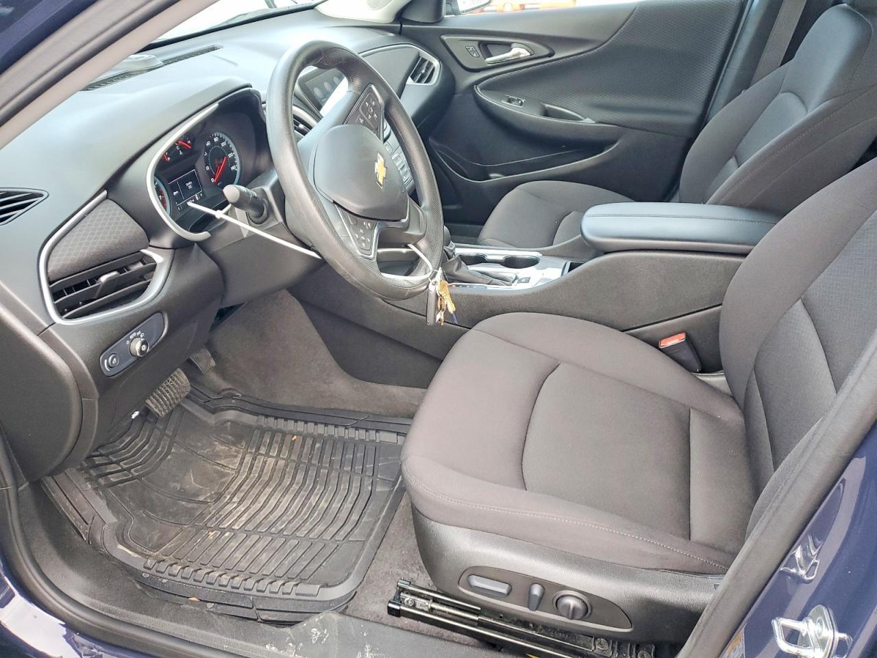 2025 Chevrolet Malibu Lt - Фото 7