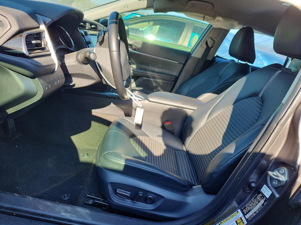 2019 Toyota Camry L - Фото 7