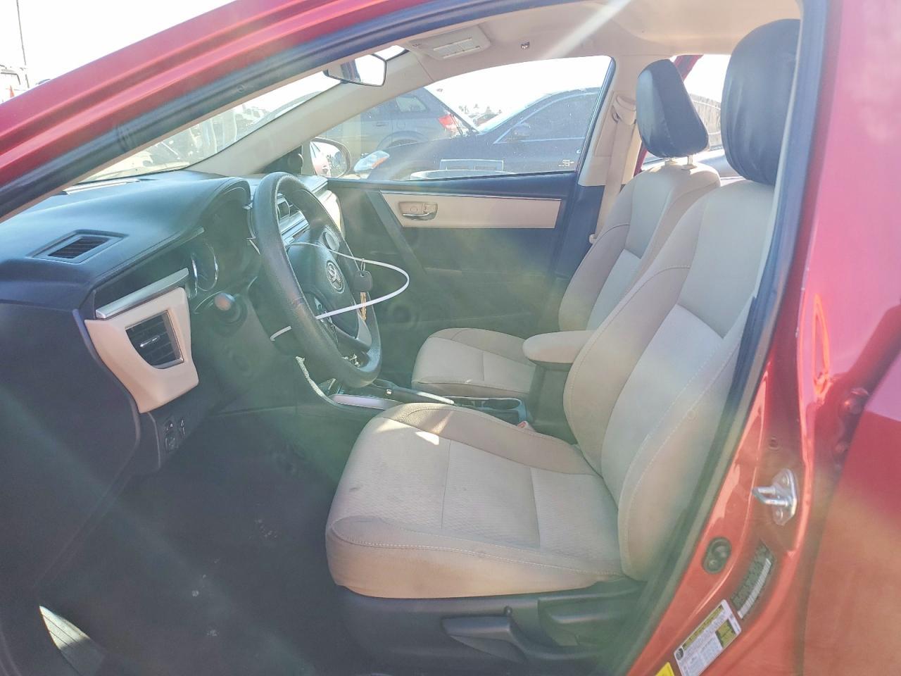 2015 Toyota Corolla L - Фото 7