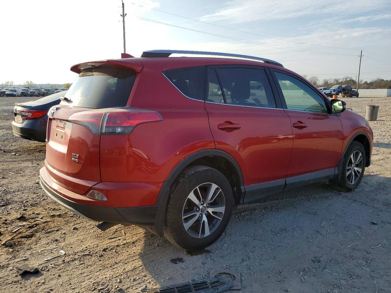 2017 Toyota Rav4 Xle - Фото 3