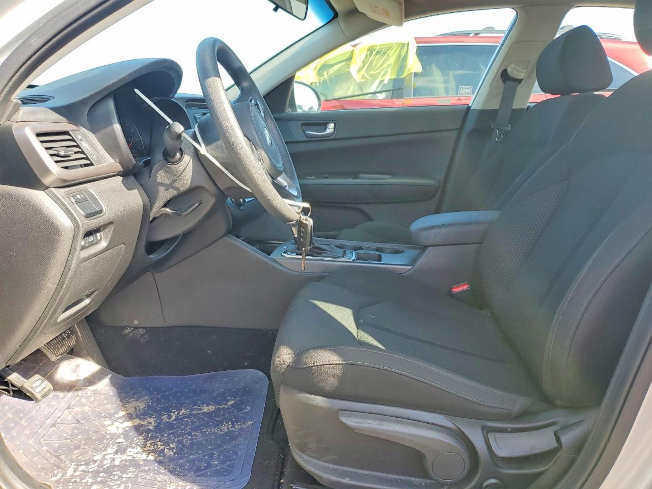 2017 Kia Optima Lx - Image 7