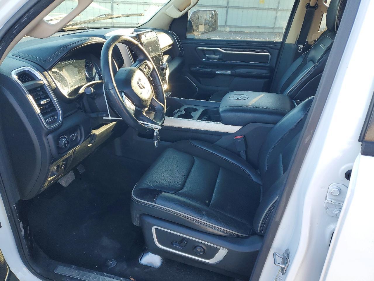2020 Ram 1500 Laramie - Фото 7