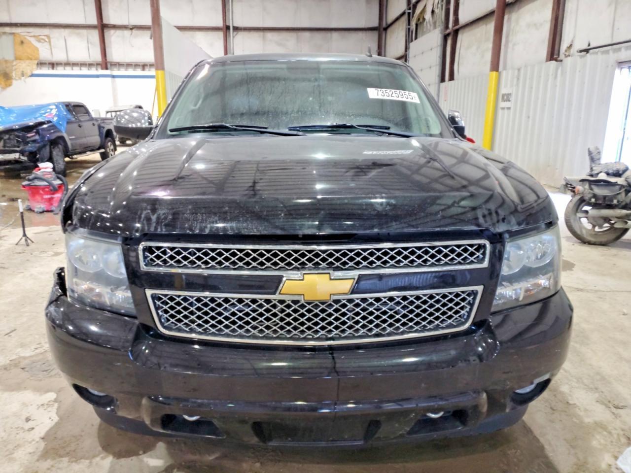 2014 Chevrolet Suburban K1500 Ltz - Image 5