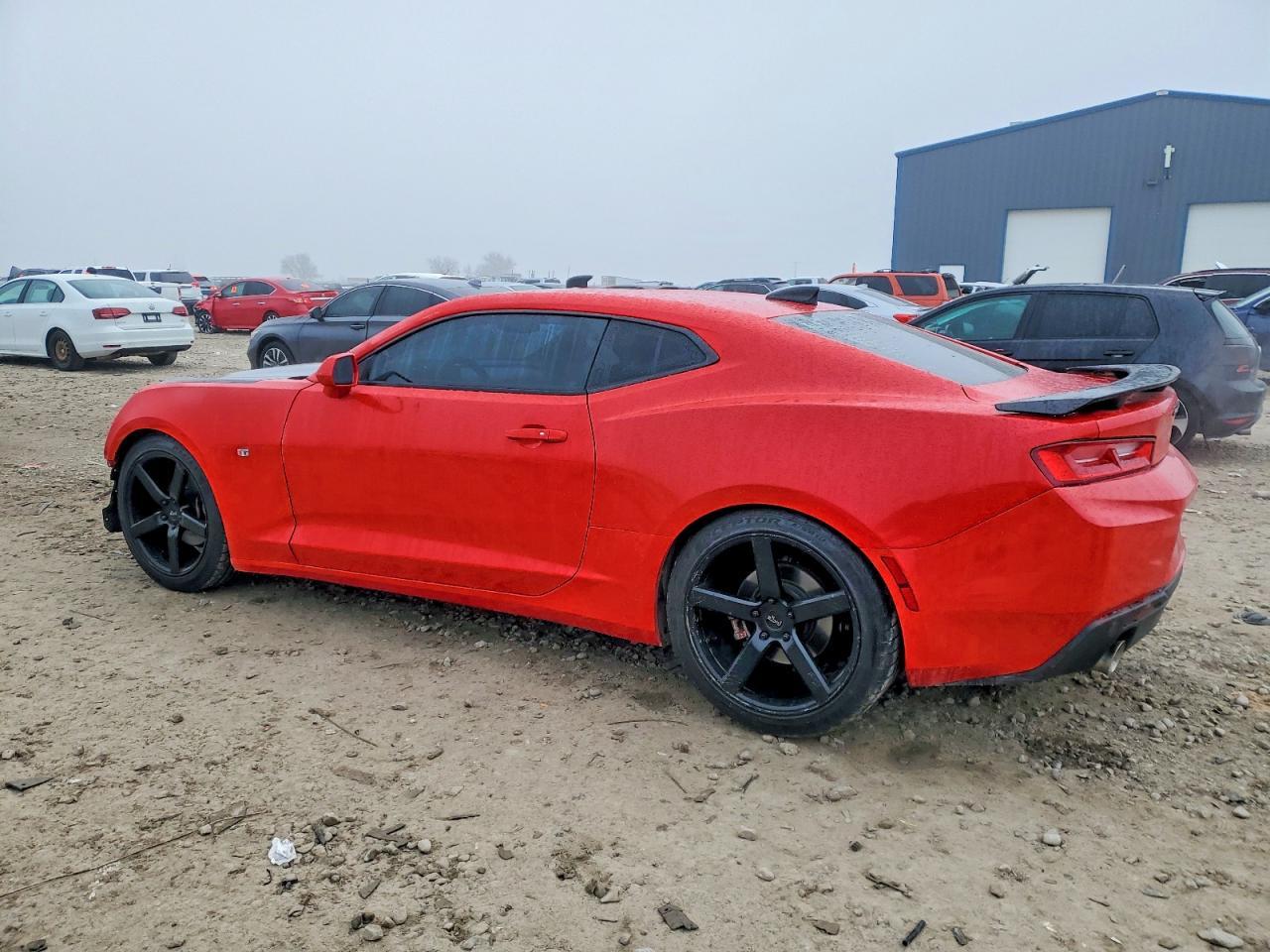 2018 Chevrolet Camaro Lt - Image 2