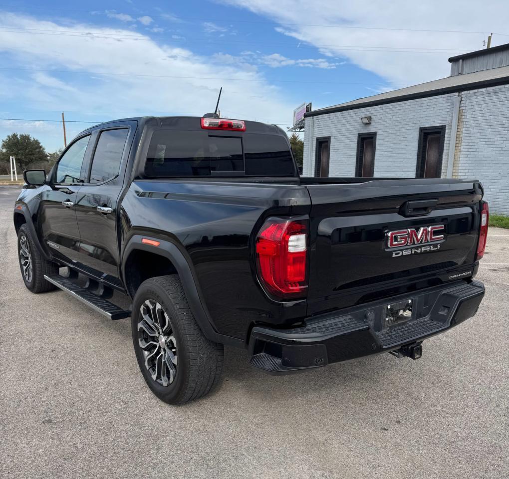 2024 GMC Canyon Denali - Image 3