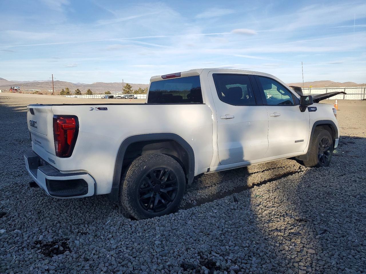 2021 GMC Sierra K1500 Elevation - Фото 3