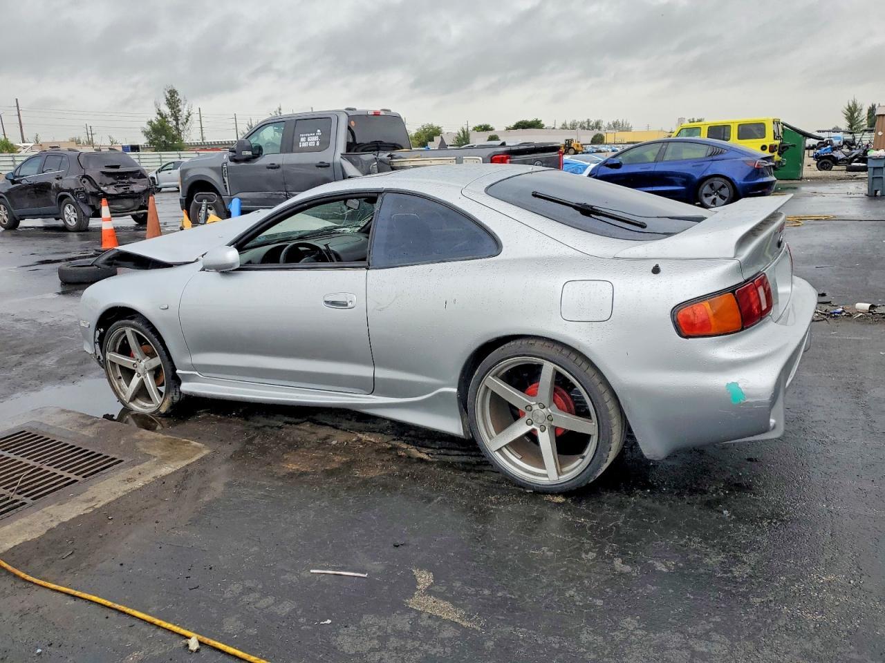 1995 Toyota Celica Base - Фото 2