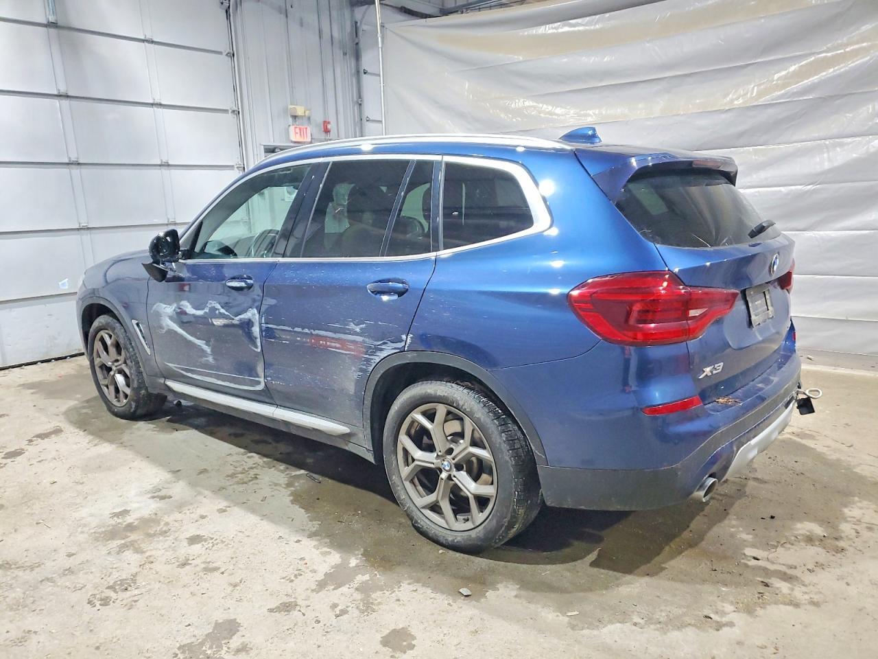 2021 BMW X3 xDrive30I - Фото 2