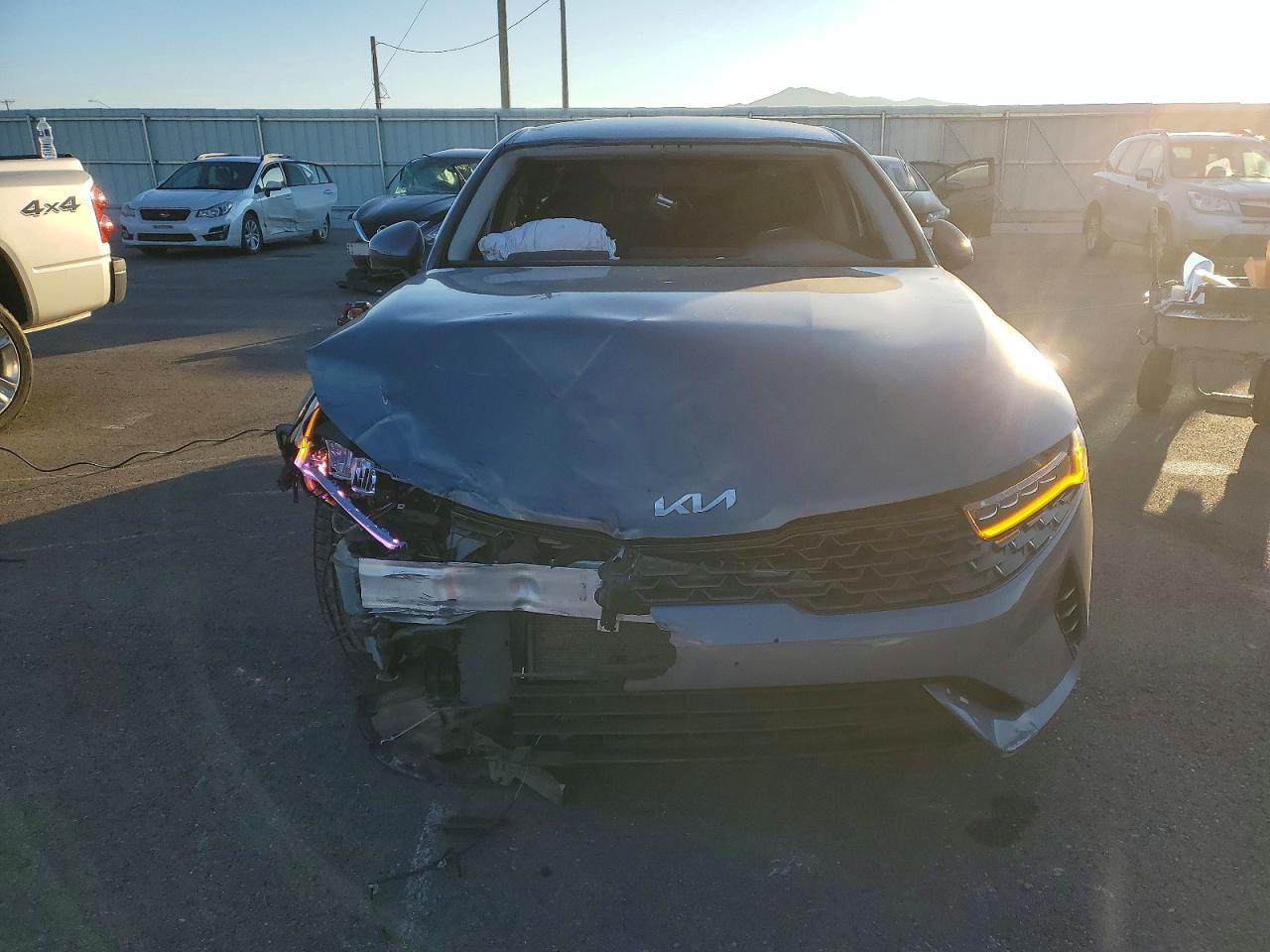 2022 Kia K5 Lxs - Фото 5