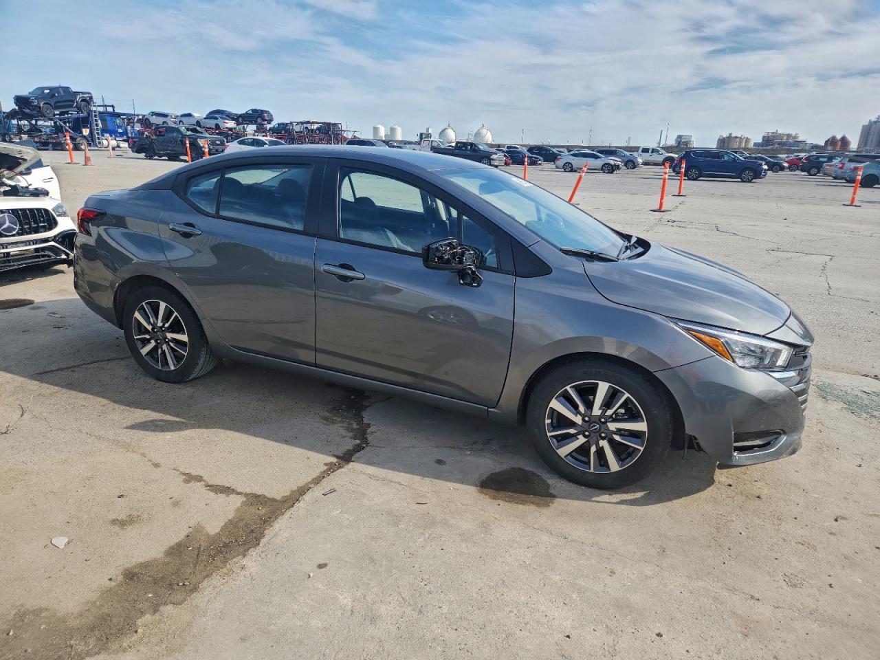 2025 Nissan Versa Sv - Фото 4