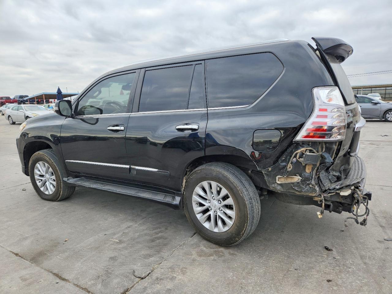 2016 Lexus Gx 460 - Фото 2