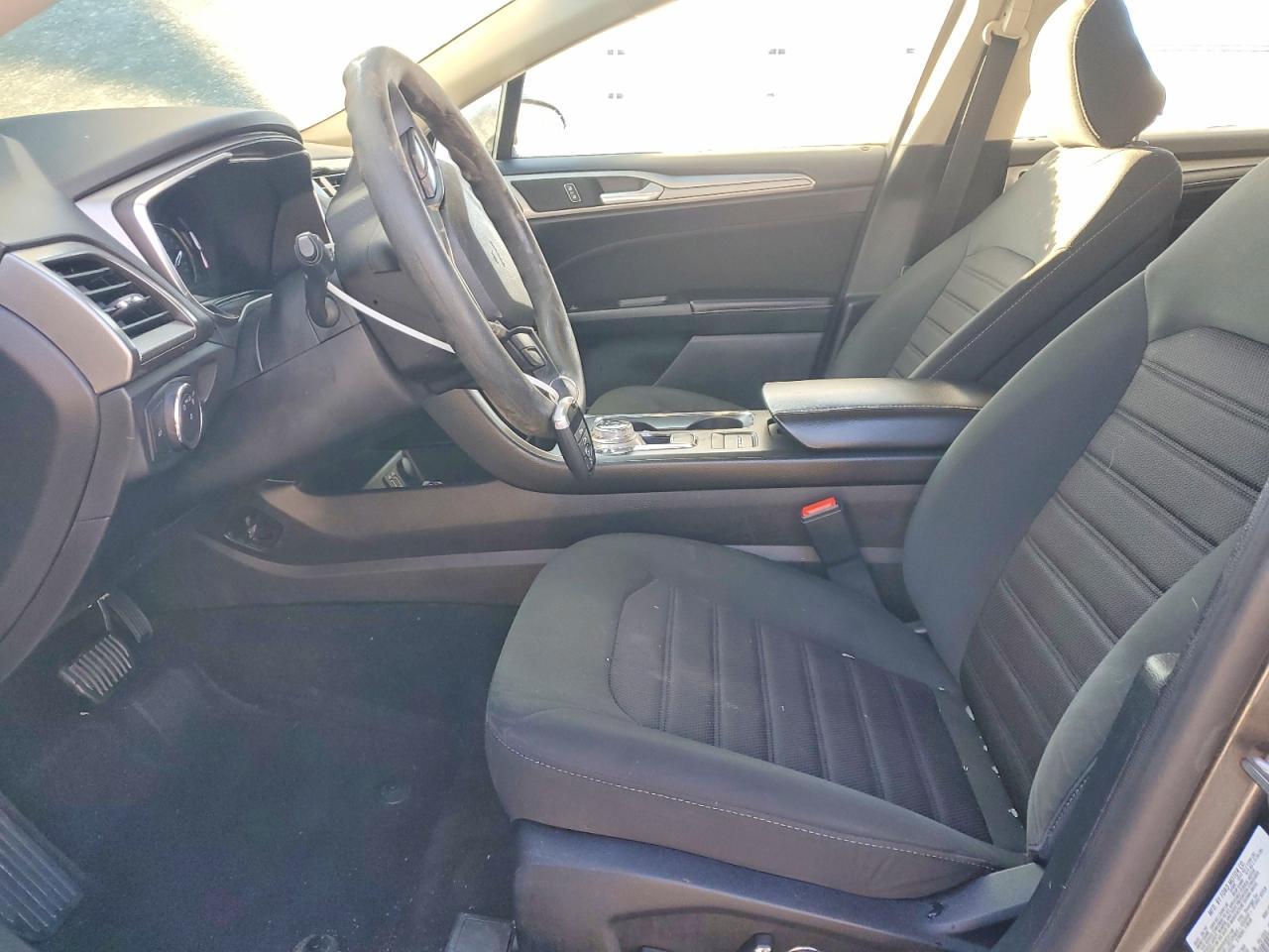 2020 Ford Fusion Se - Image 7
