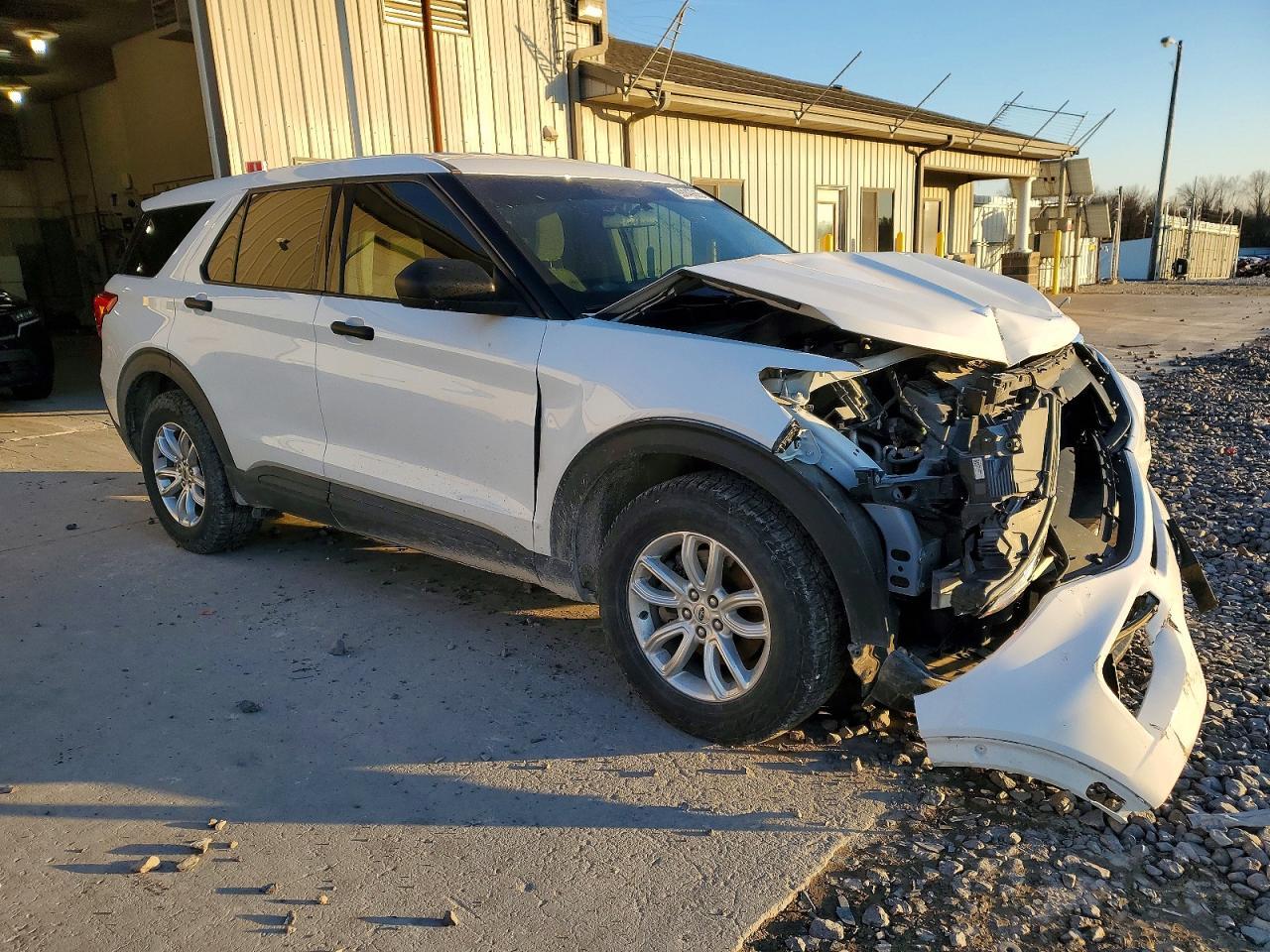 2020 Ford Explorer - Фото 4