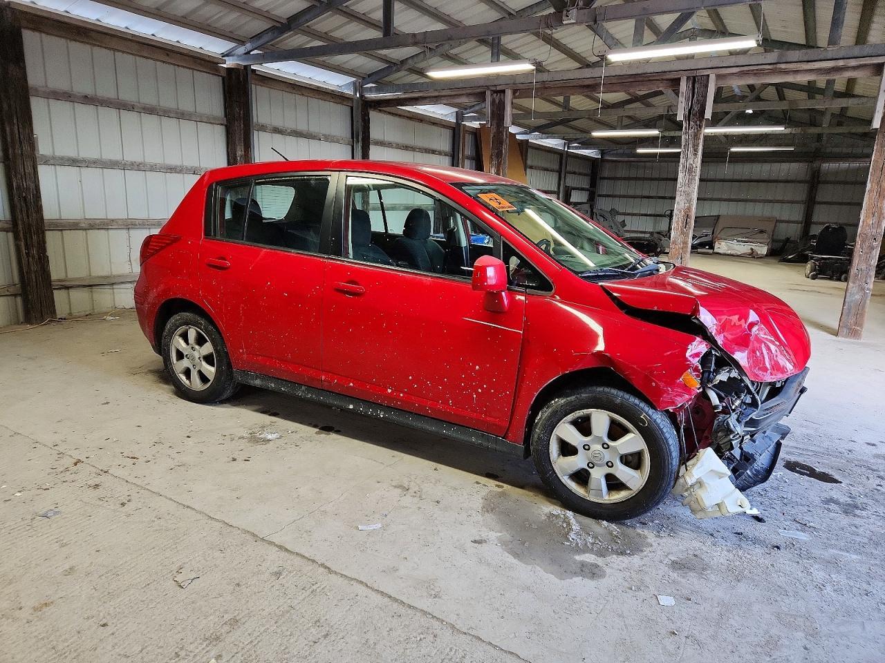 2012 Nissan Versa S - Фото 4