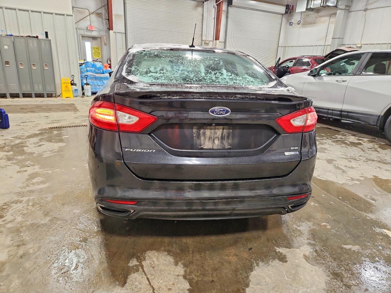 2016 Ford Fusion Se - Фото 6