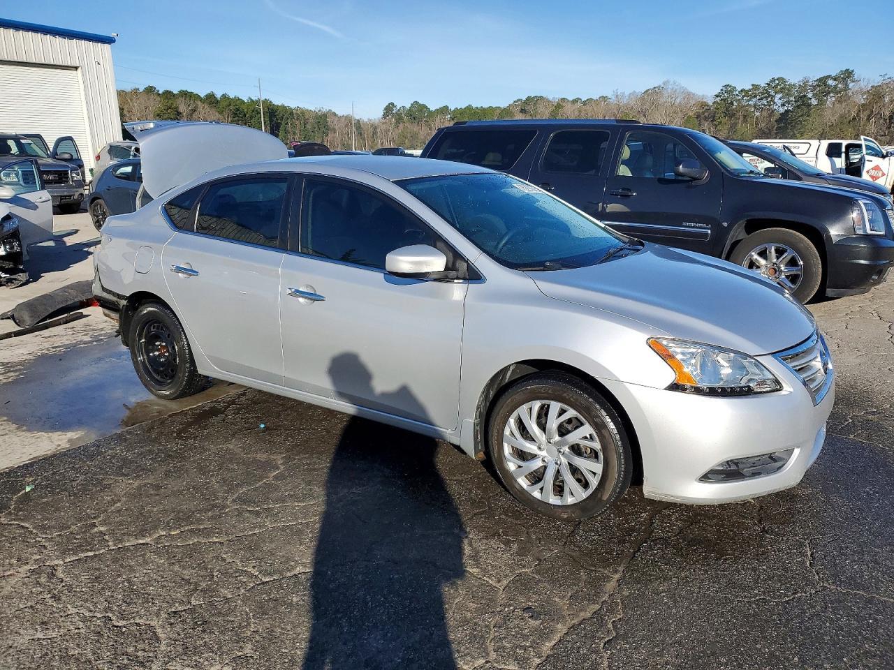2015 Nissan Sentra S - Фото 4