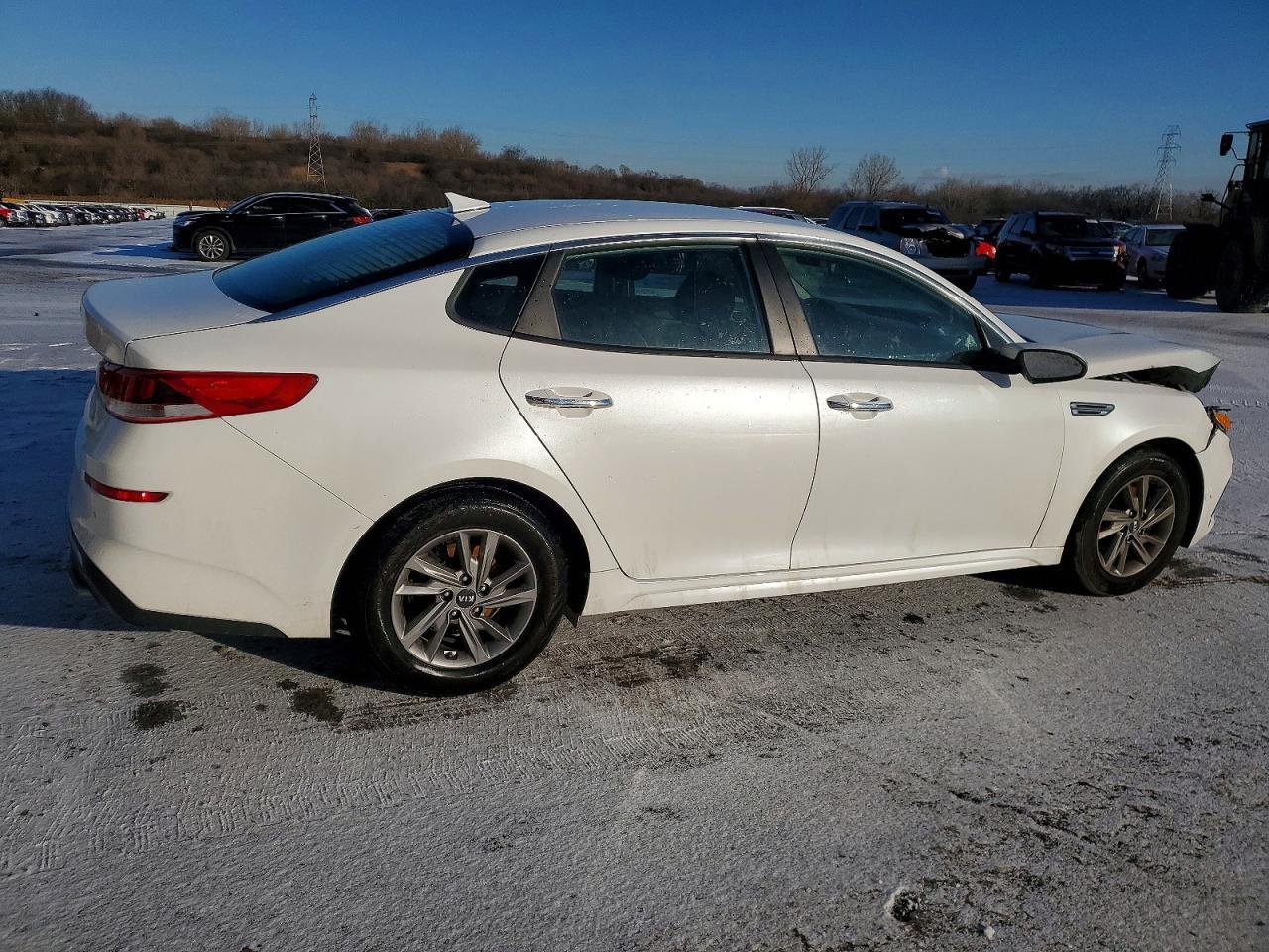 2019 Kia Optima Lx - Image 3