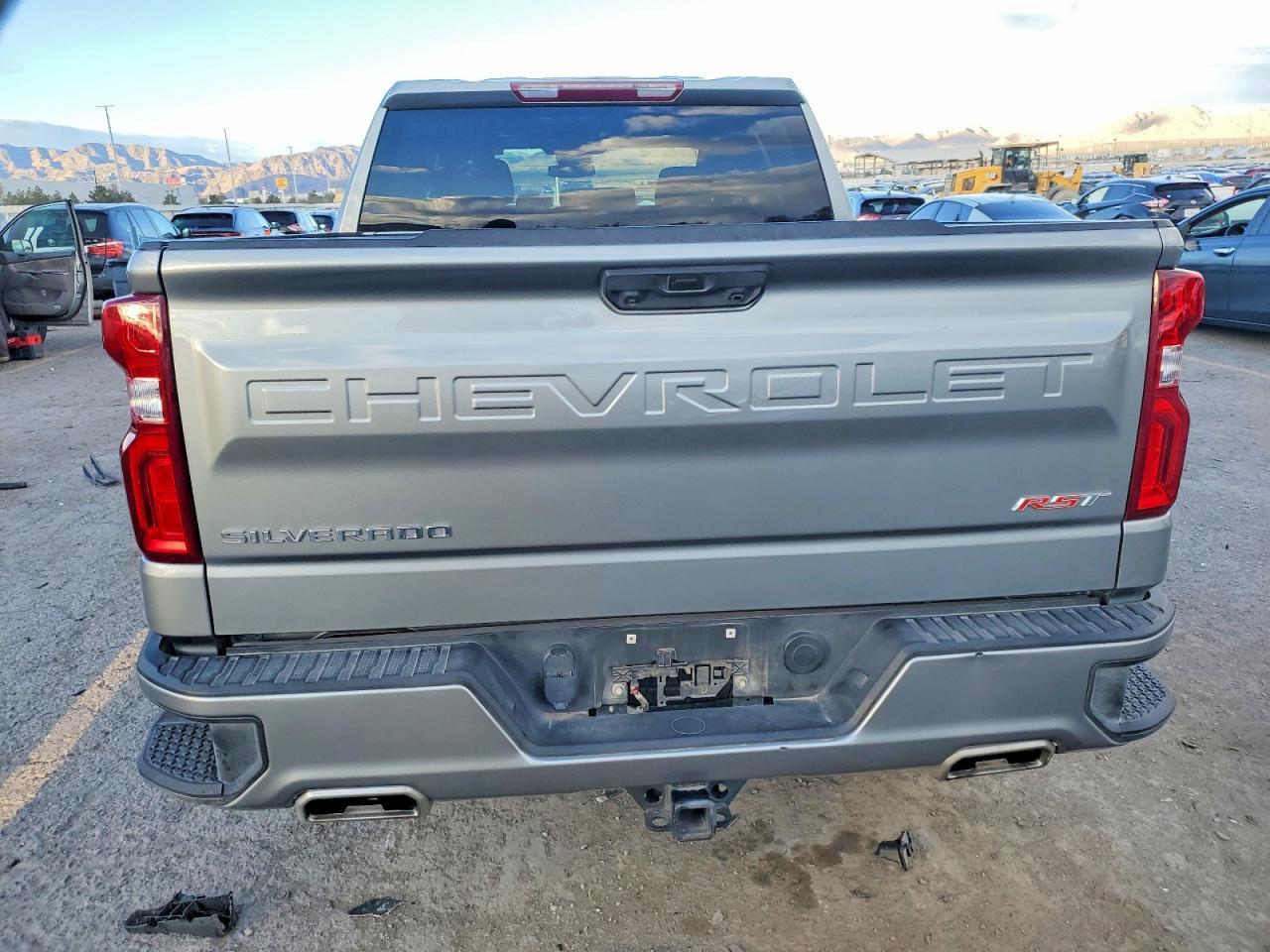 2023 Chevrolet Silverado K1500 Rst - Image 6