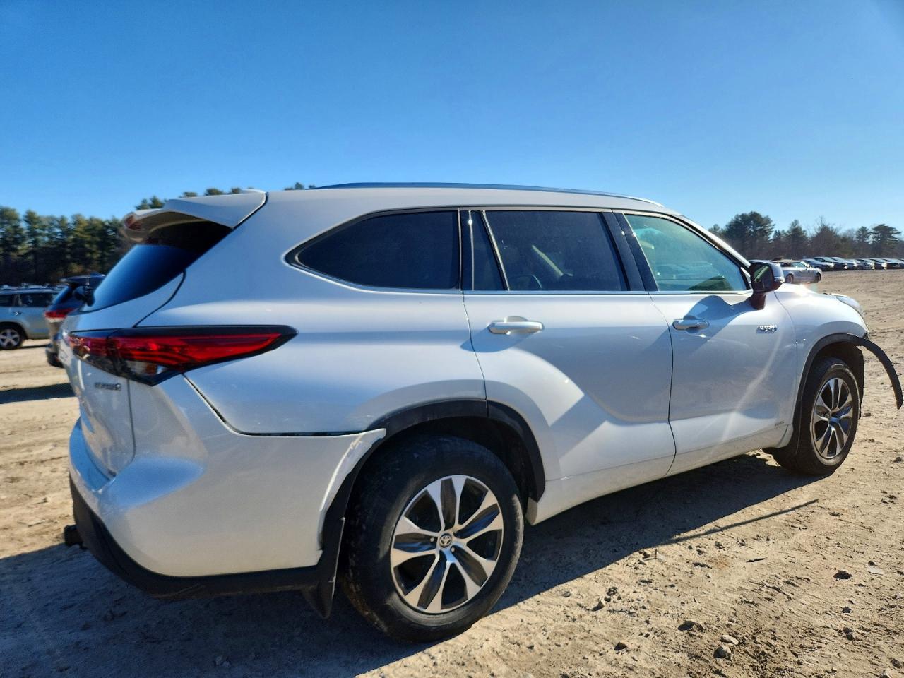 2020 Toyota Highlander Base - Фото 3