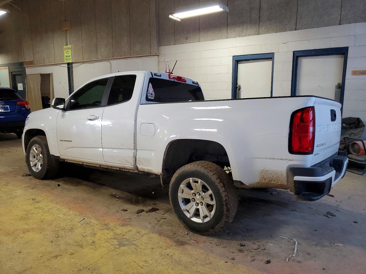2021 Chevrolet Colorado Lt - Фото 2