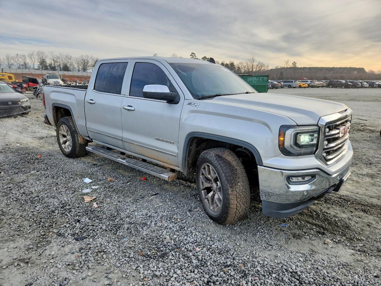 2016 GMC Sierra K1500 Slt - Image 4