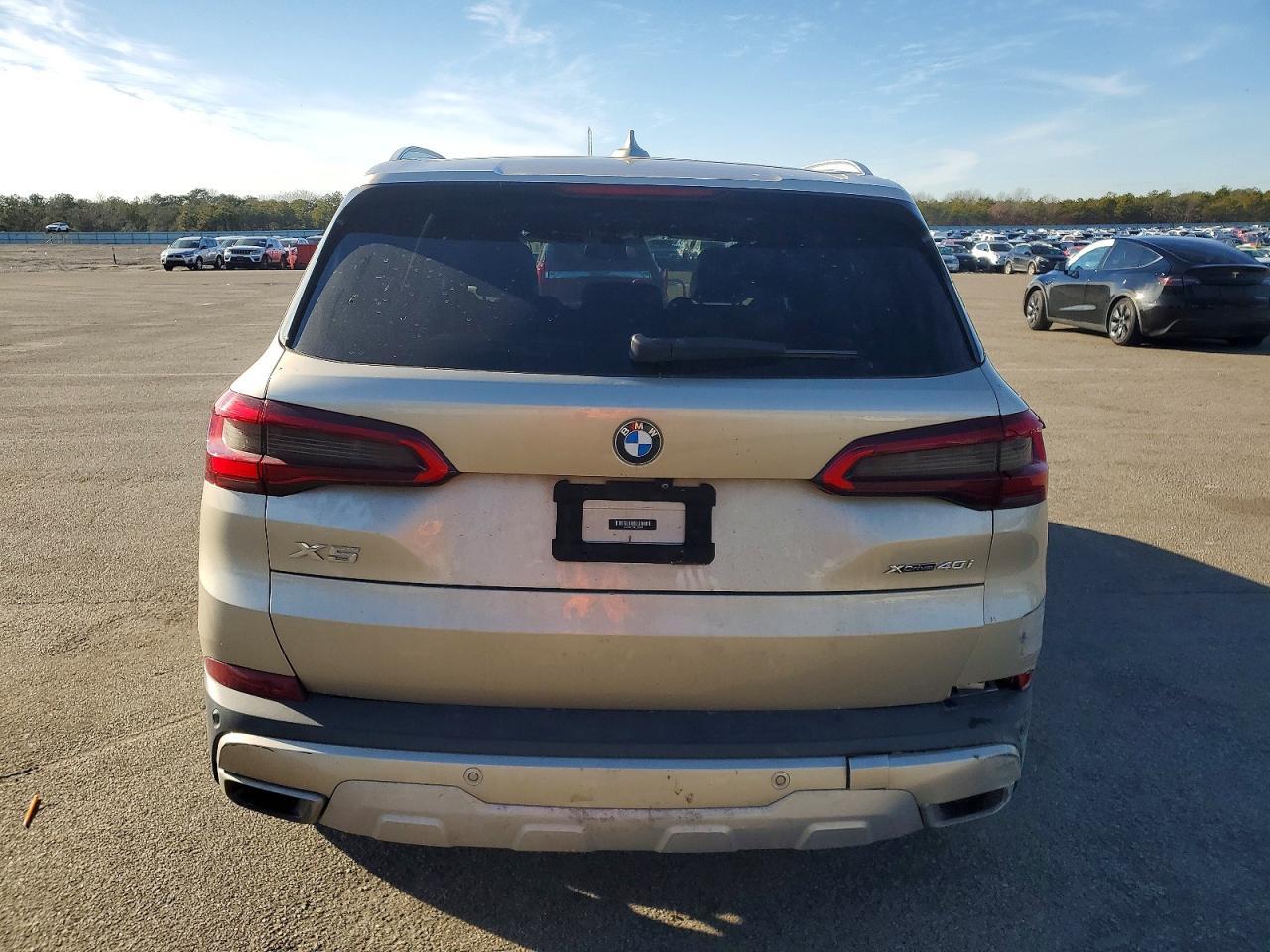 2019 BMW X5 xDrive40I - Фото 6