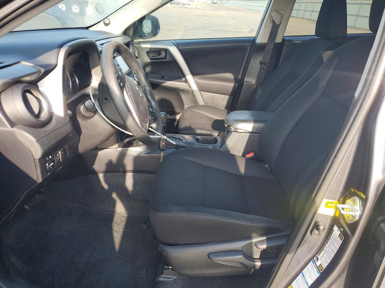 2016 Toyota Rav4 Le - Фото 7