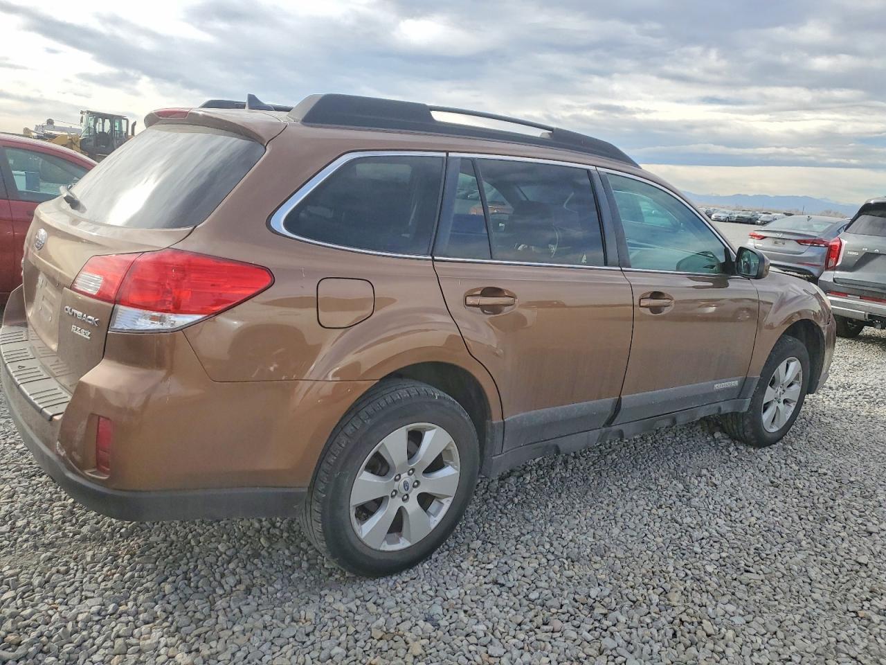 2012 Subaru Outback 2.5I Limited - Фото 3