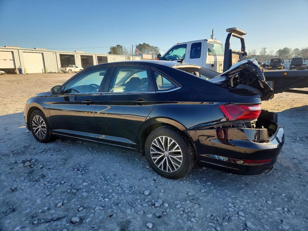 2021 Volkswagen Jetta S - Фото 2