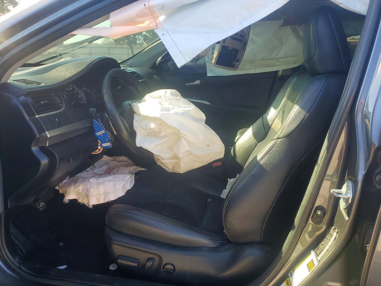 2012 Toyota Camry Se - Image 7
