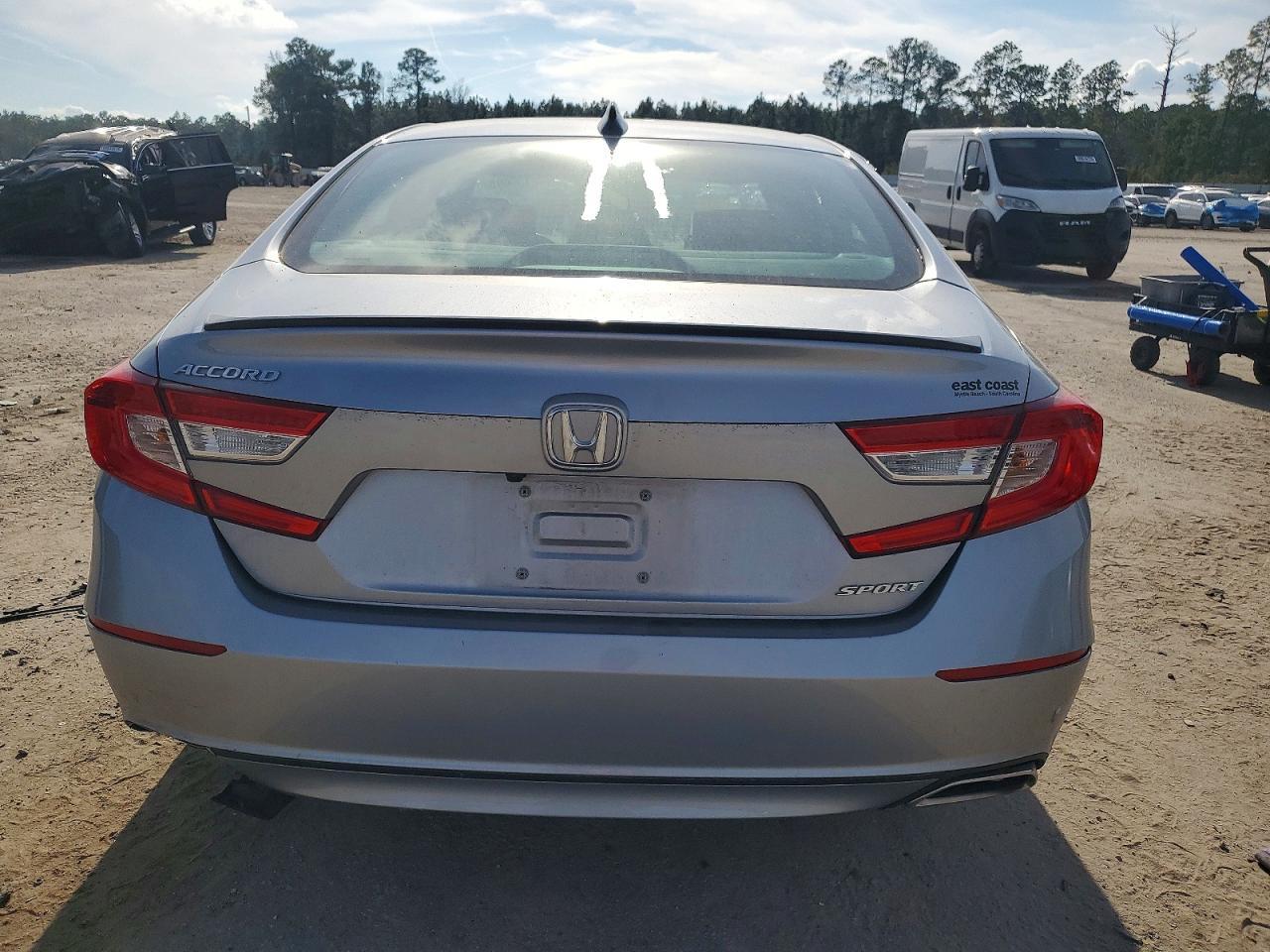 2022 Honda Accord Sport - Фото 6