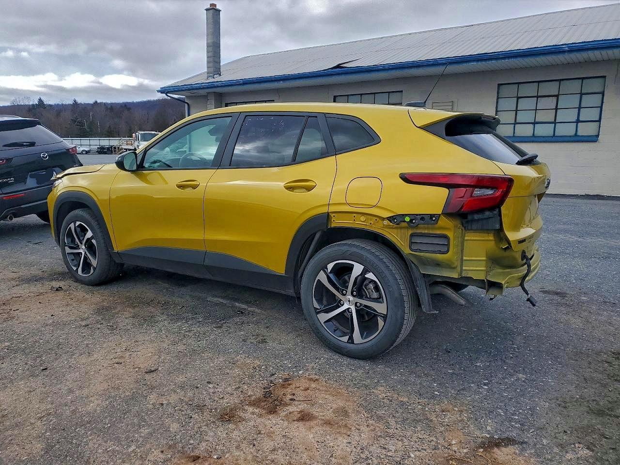 2024 Chevrolet Trax 1Rs - Фото 2