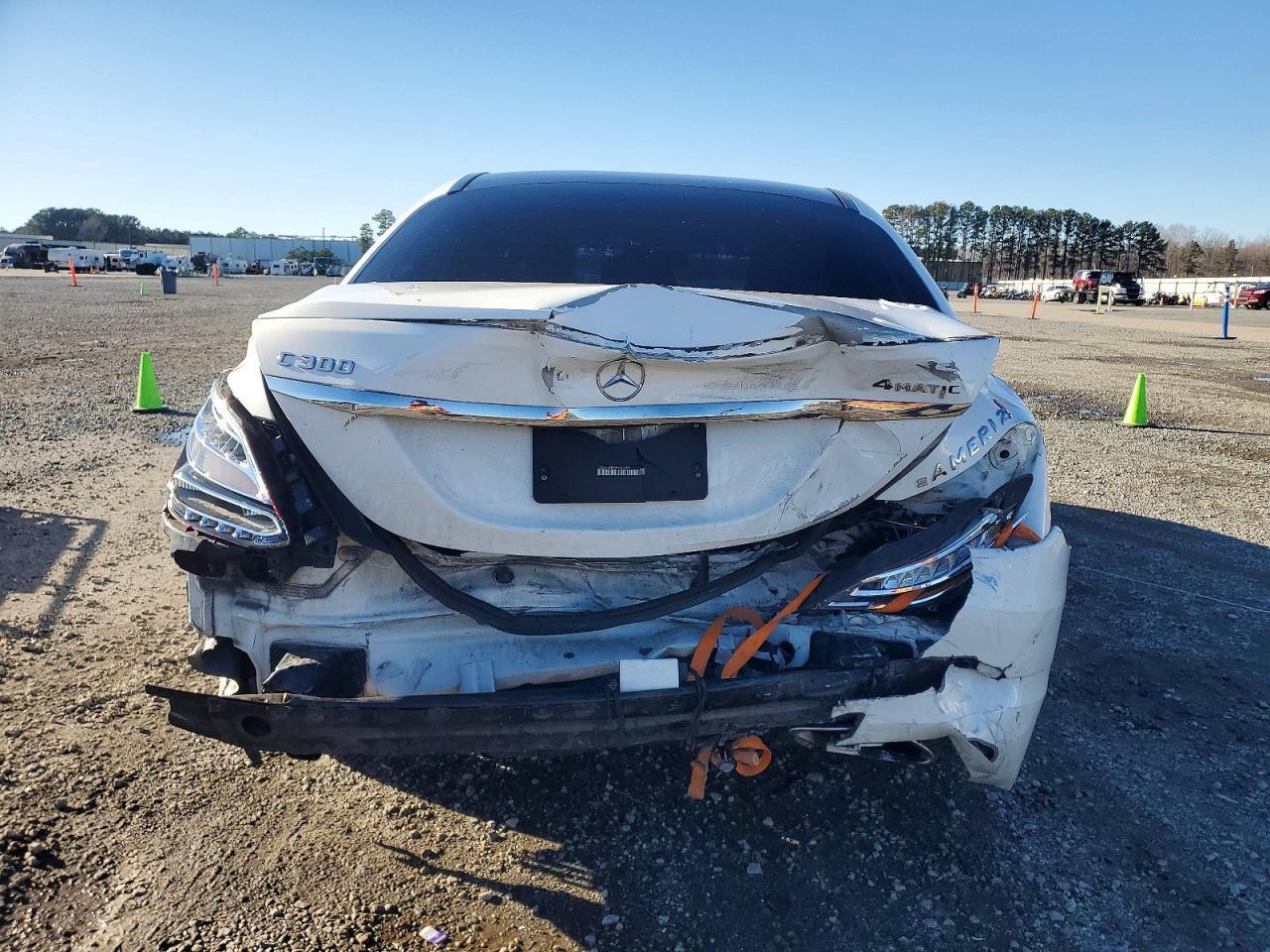 2017 Mercedes-Benz C 300 4Matic - Фото 6