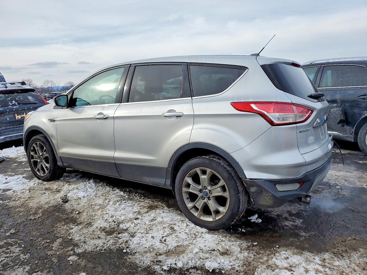 2013 Ford Escape Sel - Фото 2