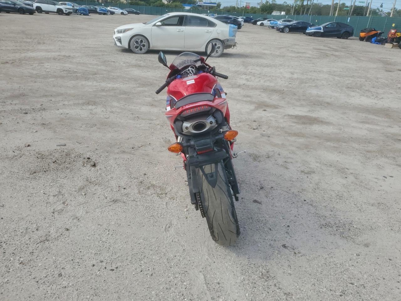 2024 Honda Cbr600 Ra - Image 4