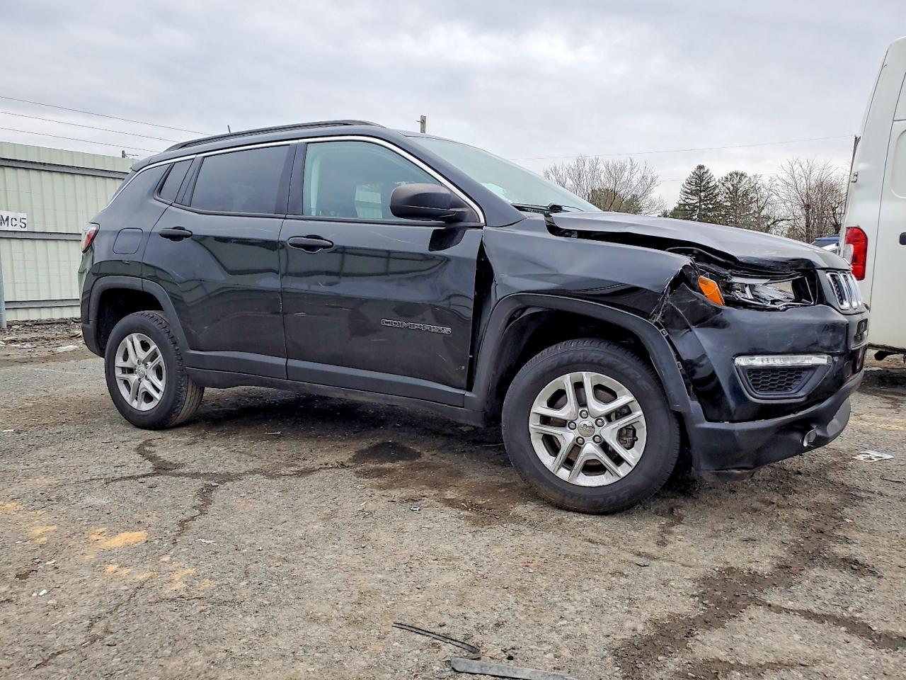 2021 Jeep Compass Sport - Фото 4
