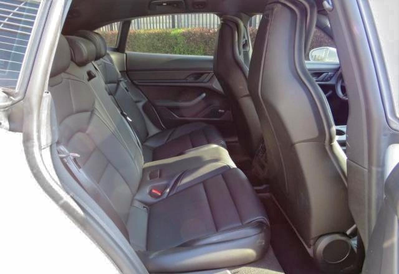 2022 Porsche Taycan Cross Turismo 4 - Фото 6