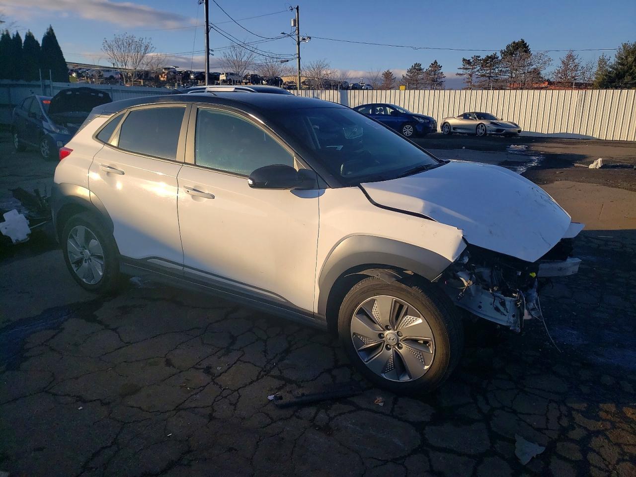2021 Hyundai Kona Sel - Фото 4