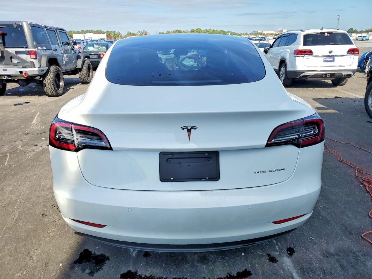 2021 Tesla Model 3 - Image 6