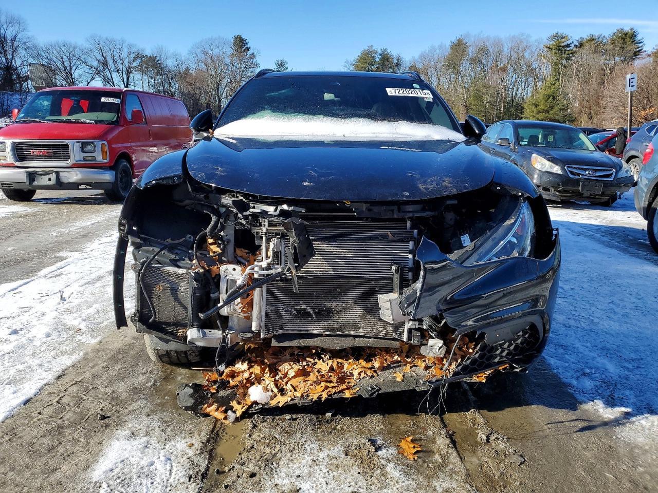 2022 Alfa Romeo Stelvio Ti - Фото 5