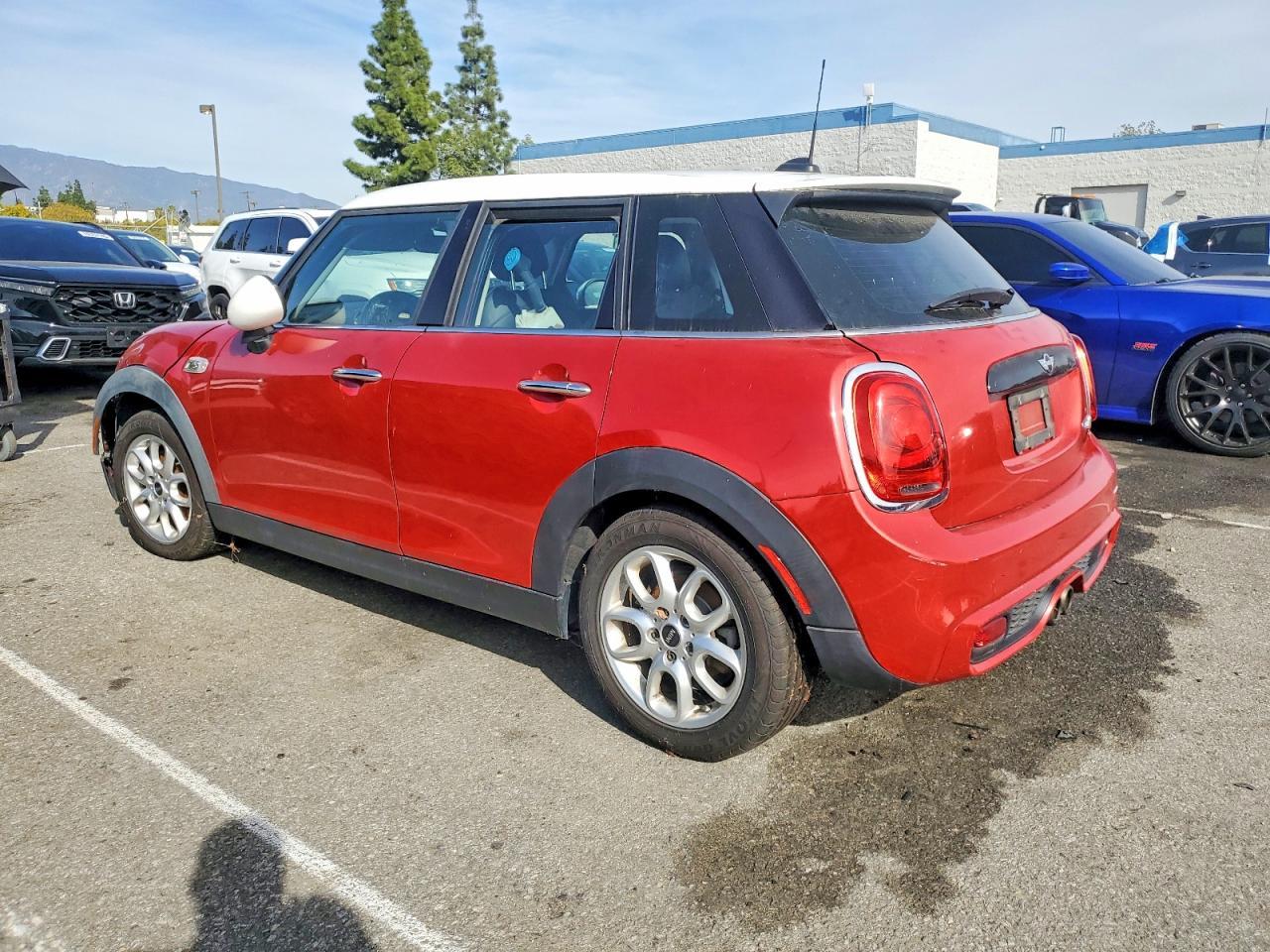 2015 Mini Cooper S - Фото 2