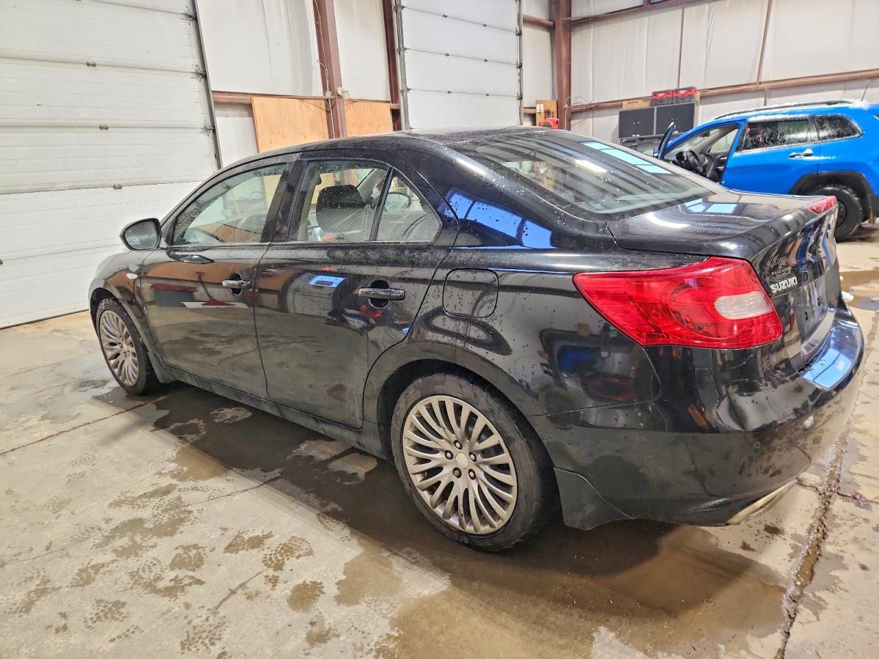 2011 Suzuki Kizashi Sls - Фото 2