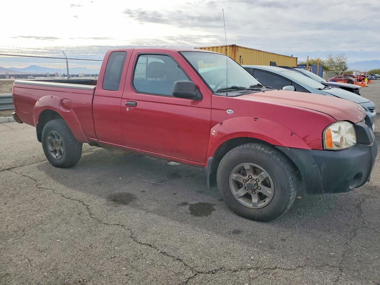 2002 Nissan Frontier - Image 4