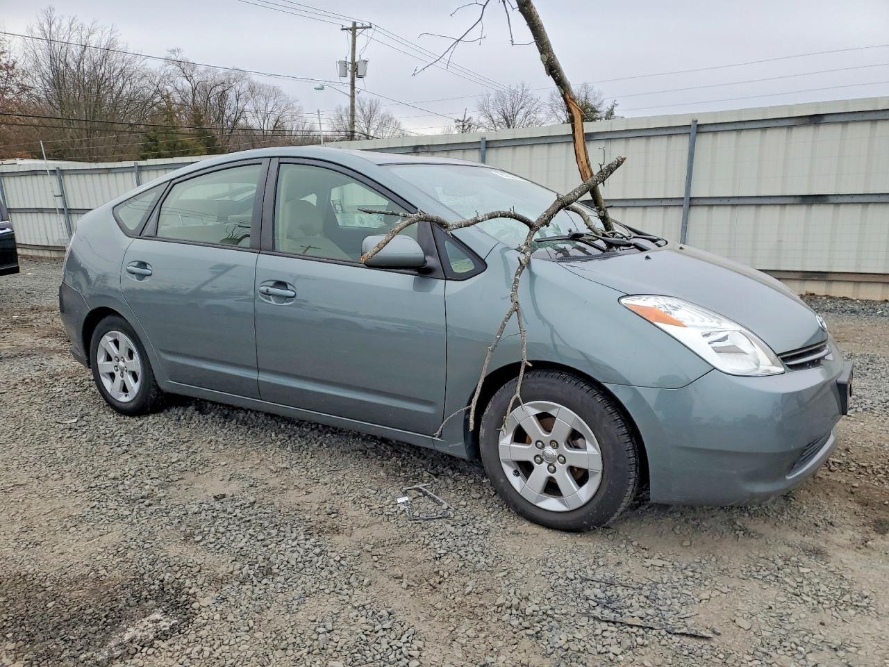 2004 Toyota Prius - Image 4