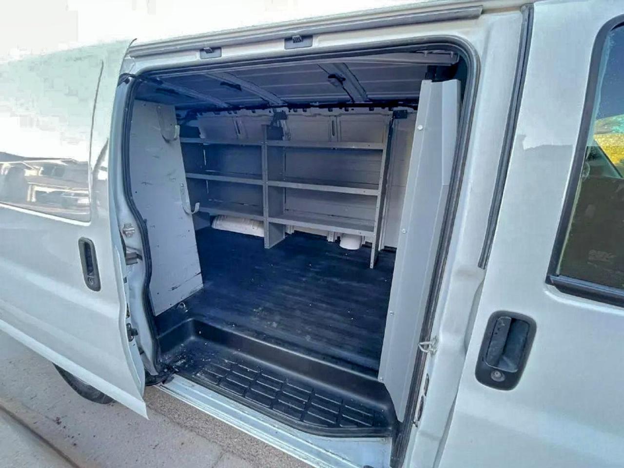 2020 Chevrolet Express G2500 - Фото 6