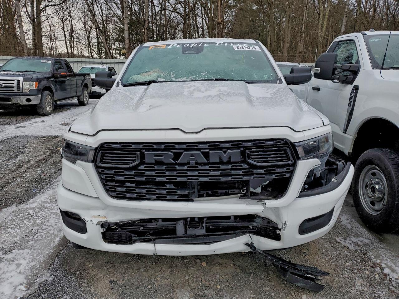 2025 Ram 1500 Tradesman - Фото 5
